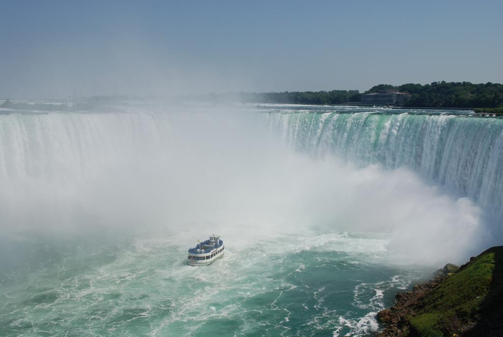 Voco The Cadence, An Ihg Hotel Niagara Falls Eksteriør billede